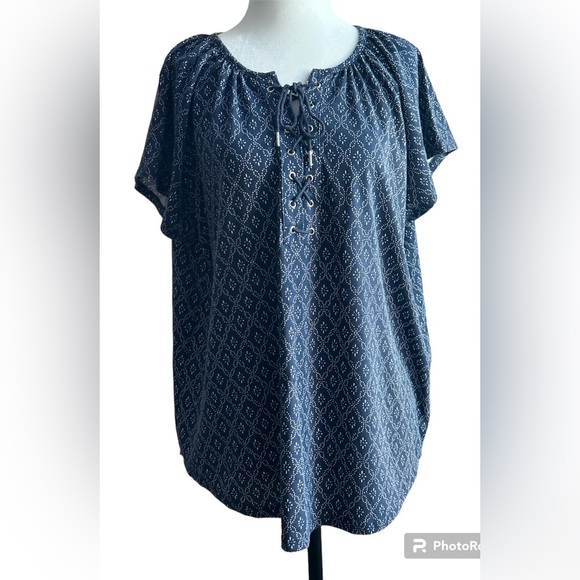 Ralph Lauren Chaps, size large, tie strings at the top blue and white - Picture 1 of 11